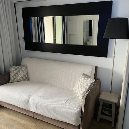וילפראנש-סור-מר Appartement Bord De Mer Residence L'Ange Gardien מראה חיצוני תמונה