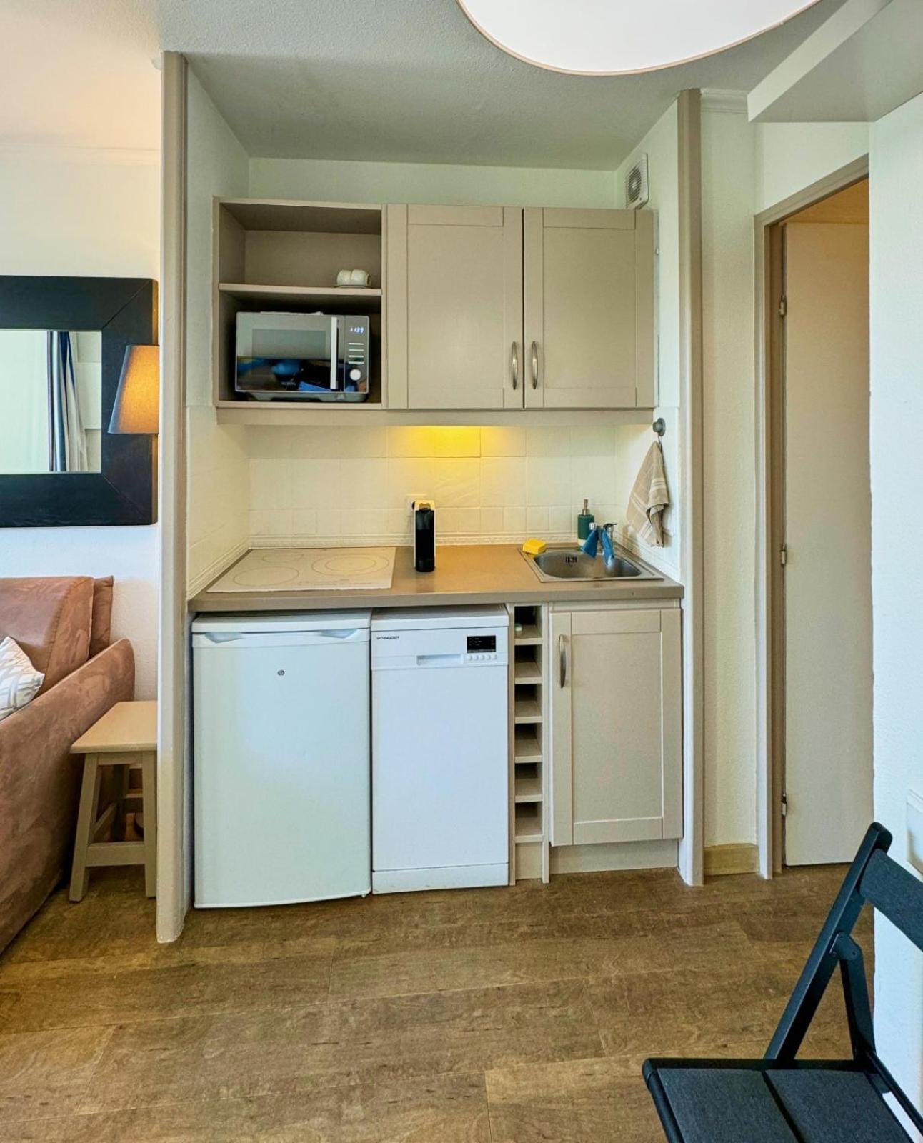 וילפראנש-סור-מר Appartement Bord De Mer Residence L'Ange Gardien מראה חיצוני תמונה